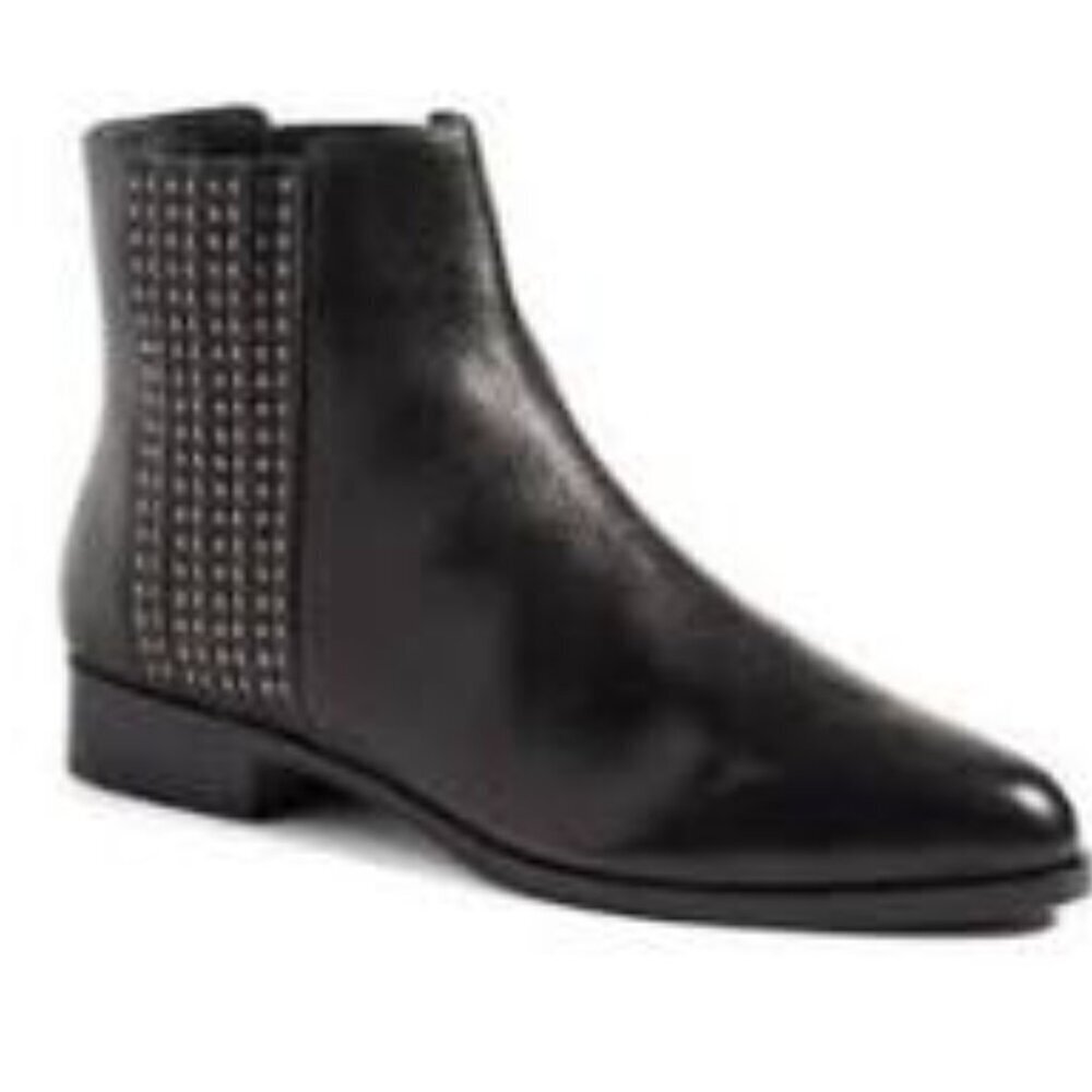 Diane Von Furstenberg Jena Chelsea Black Boot, size 7.5